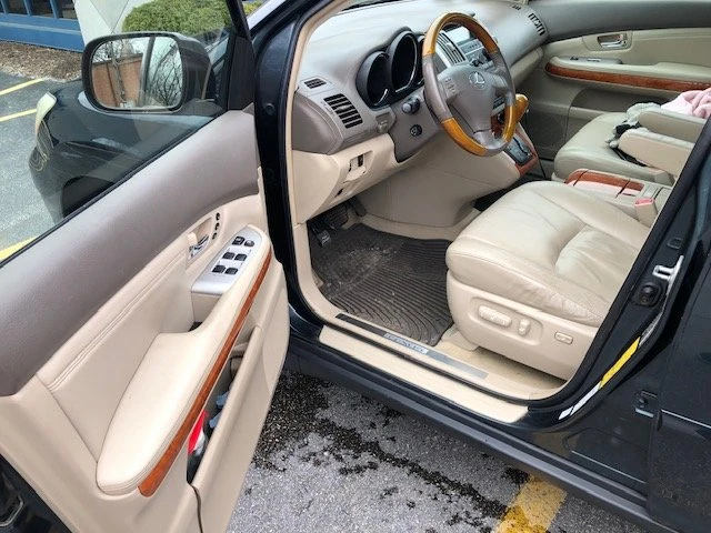 2004 Lexus RX 2nd Gen - Image 14 of 16