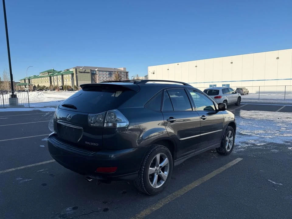 2004 Lexus RX 2nd Gen - Image 4 of 16