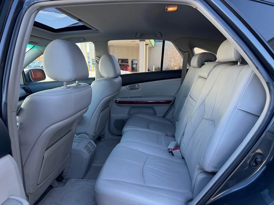 2004 Lexus RX 2nd Gen - Image 15 of 16