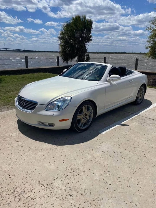 2004 Lexus SC430 - Image 2 of 7