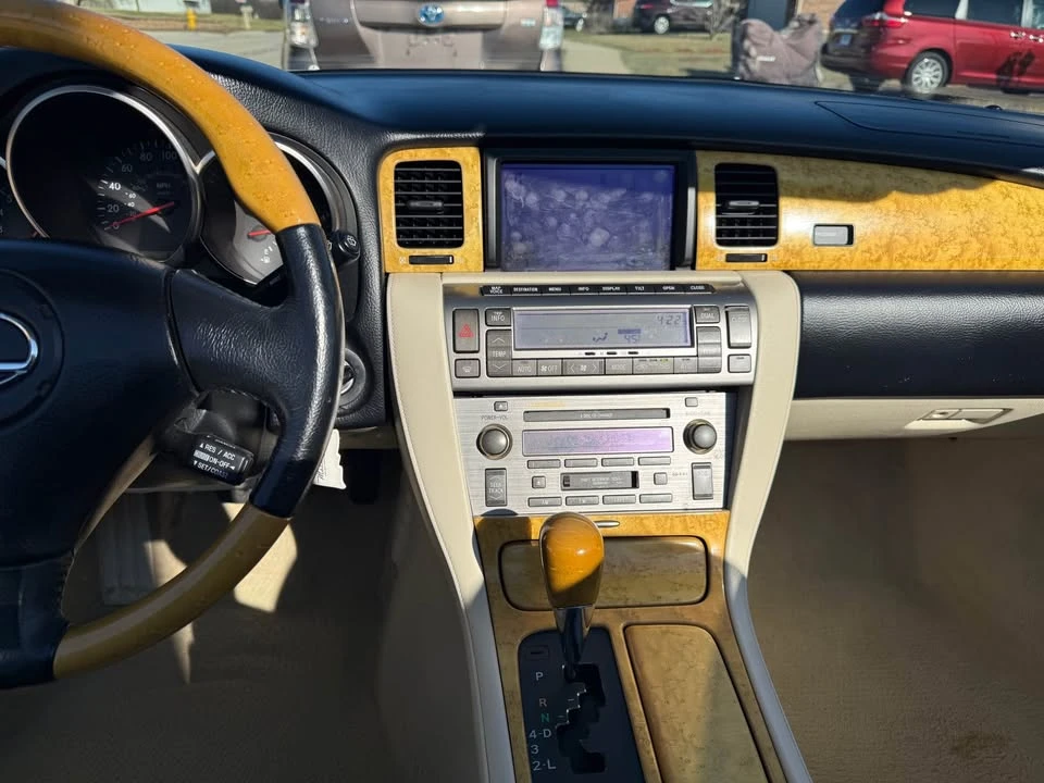 2004 Lexus SC430 - Image 6 of 11