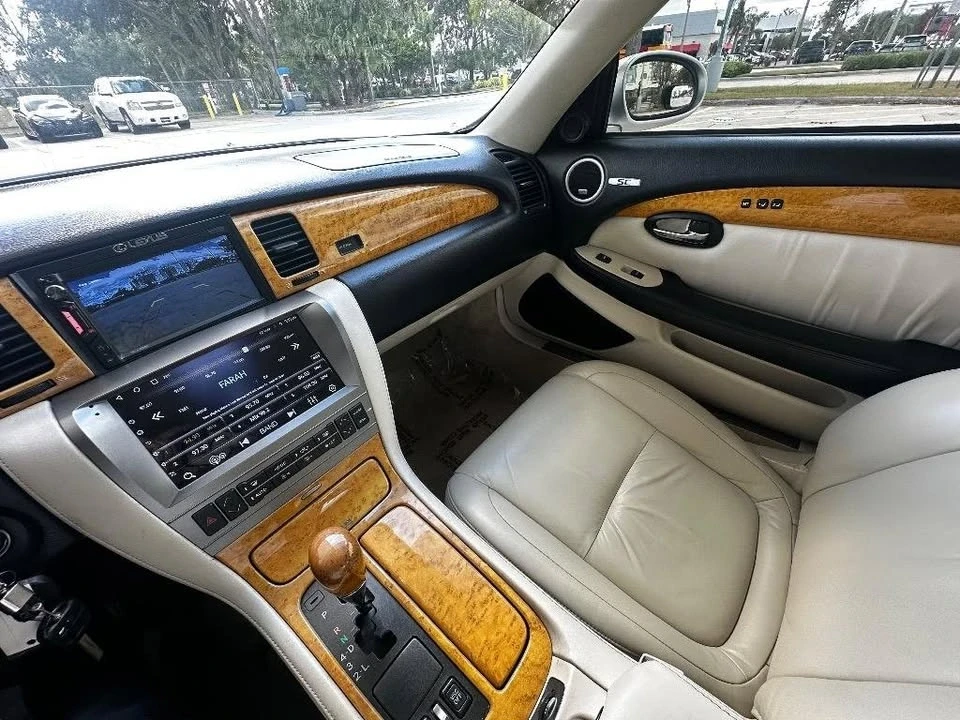 2004 Lexus SC430 - Image 6 of 20