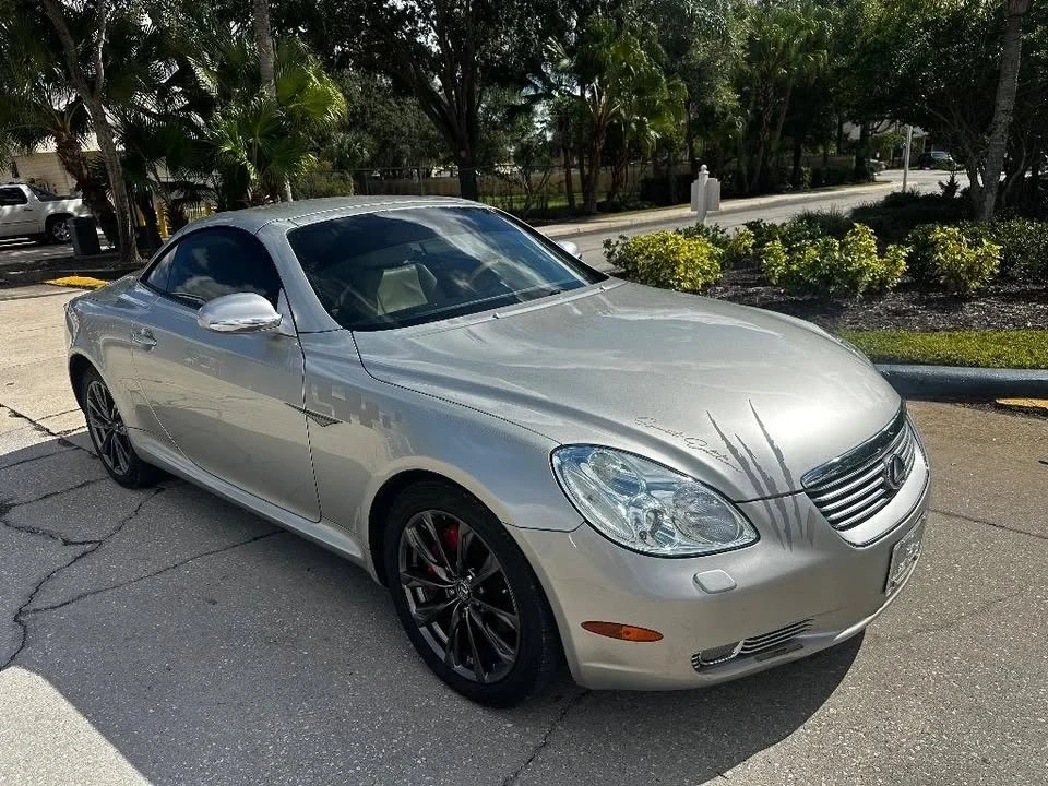 2004 Lexus SC430 - Image 2 of 20