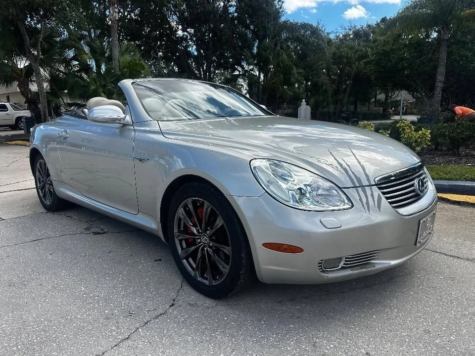 2004 Lexus SC430 - Image 3 of 20