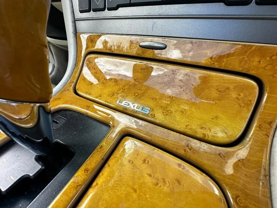 2004 Lexus SC430 - Image 19 of 20