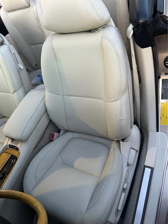 2004 Lexus SC430 - Image 7 of 12