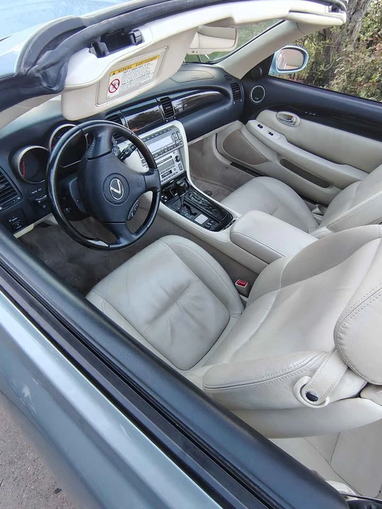 2004 Lexus SC430 - Image 4 of 7