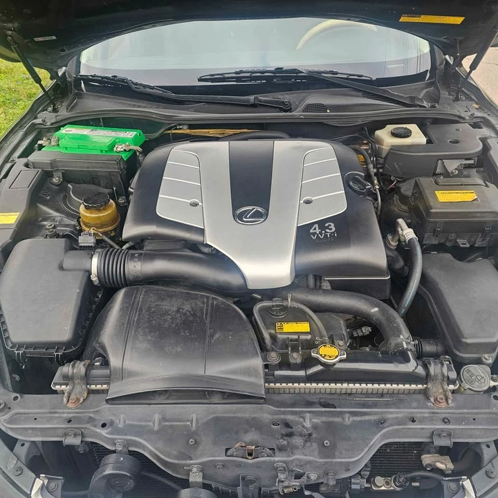 2004 Lexus SC430 - Image 4 of 5