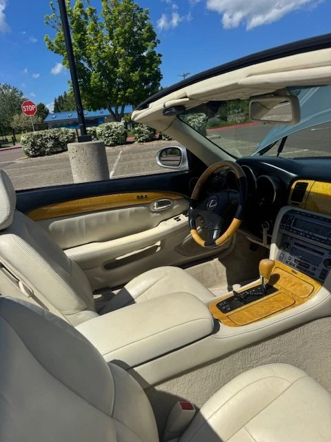 2004 Lexus SC430 - Image 8 of 11