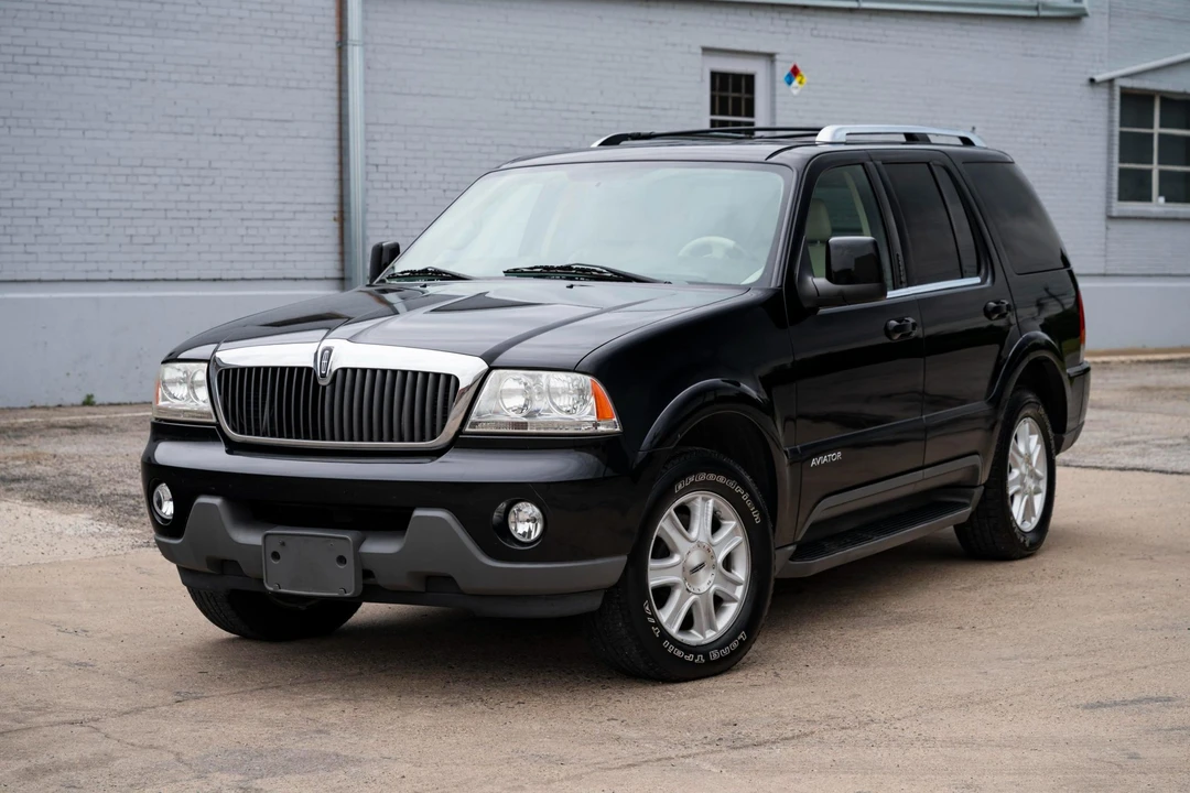 2004 Lincoln Aviator 1st Gen - Image 2 of 31