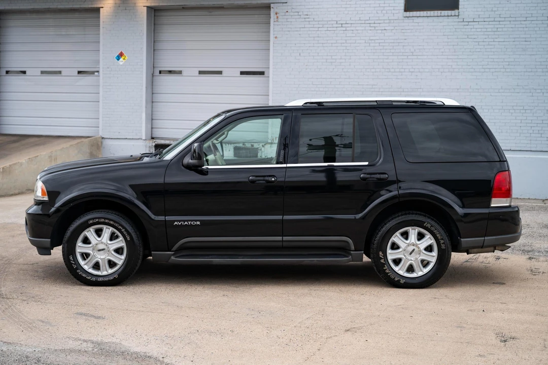 2004 Lincoln Aviator 1st Gen - Image 18 of 31