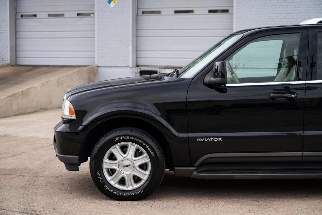 2004 Lincoln Aviator 1st Gen - Image 20 of 31