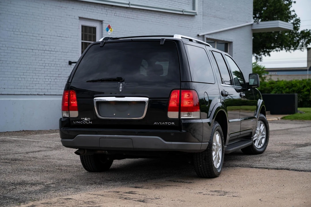 2004 Lincoln Aviator 1st Gen - Image 13 of 31