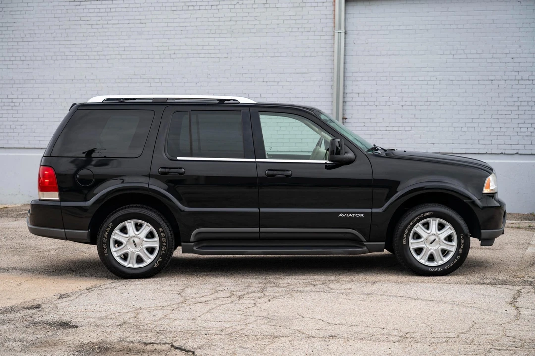 2004 Lincoln Aviator 1st Gen - Image 10 of 31