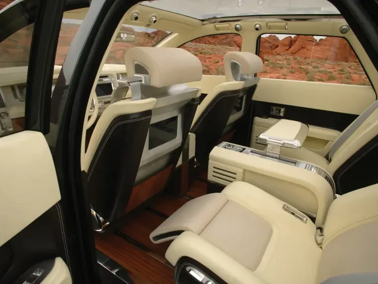 2004 Lincoln Aviator 1st Gen - Image 10 of 16