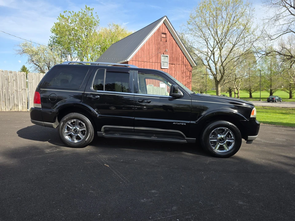 2004 Lincoln Aviator 1st Gen - Image 28 of 31