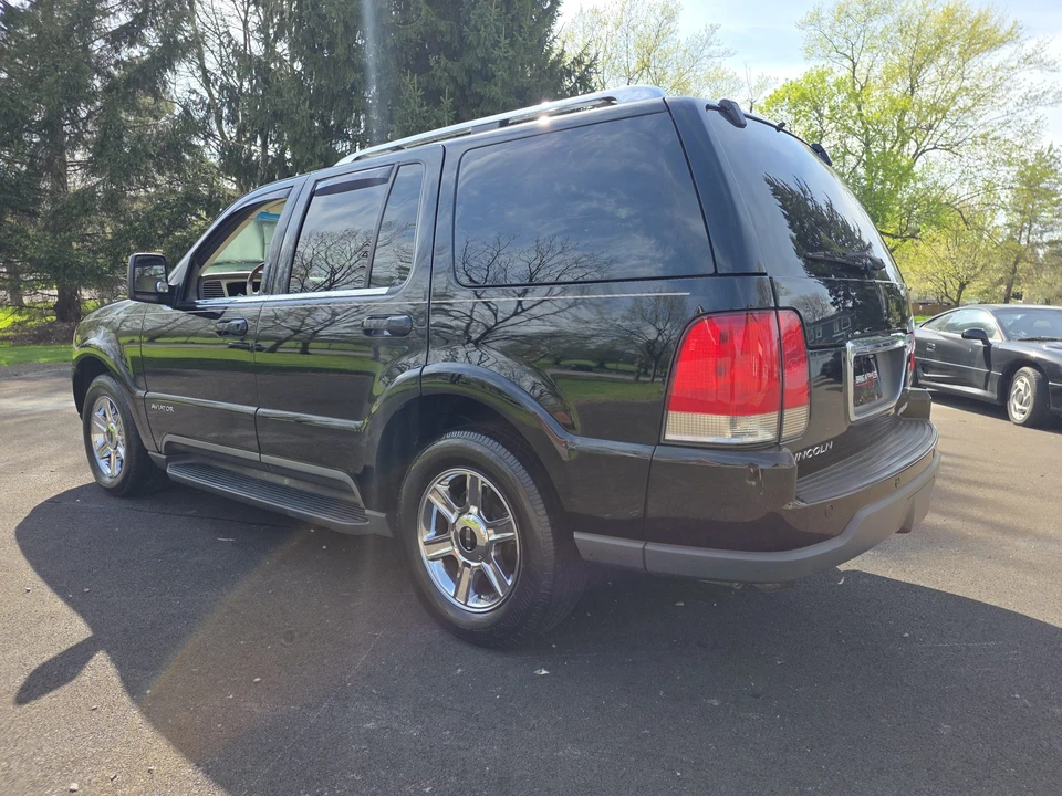 2004 Lincoln Aviator 1st Gen - Image 16 of 31