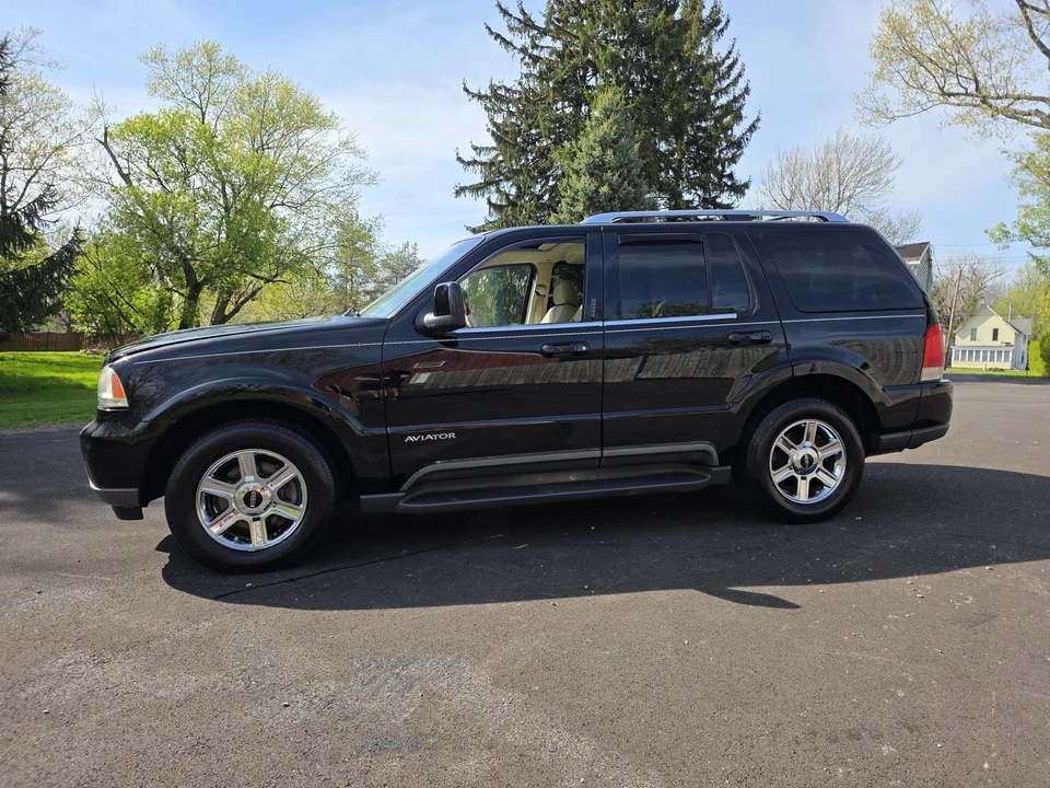 2004 Lincoln Aviator 1st Gen - Image 12 of 31