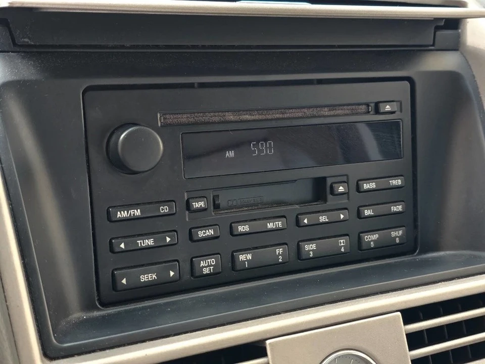 2004 Lincoln Aviator 1st Gen - Image 13 of 21