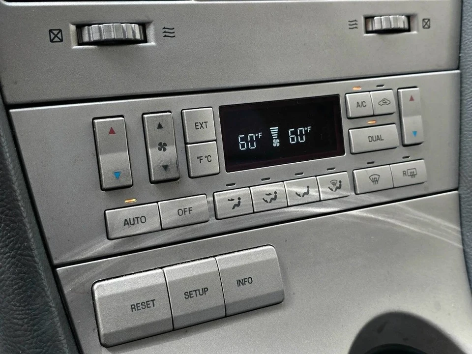 2004 Lincoln Aviator 1st Gen - Image 15 of 21
