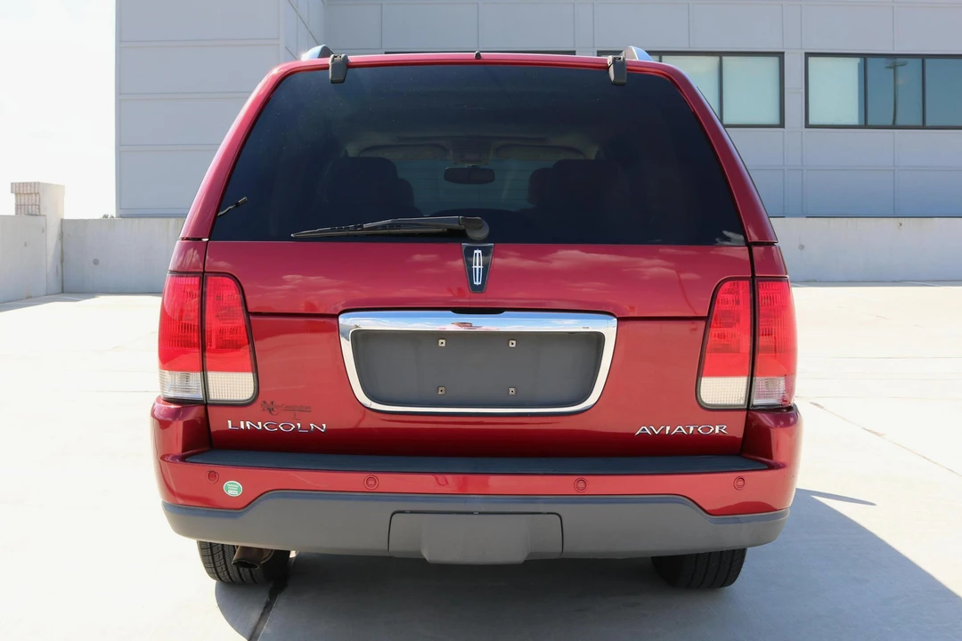 2004 Lincoln Aviator 1st Gen - Image 5 of 21