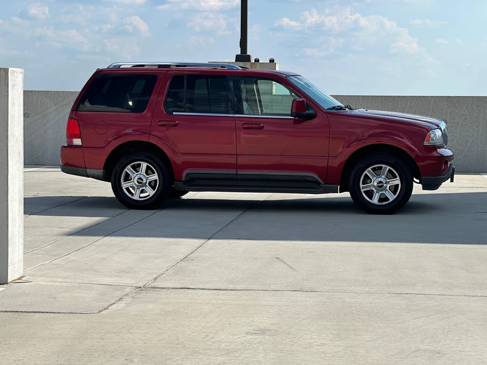 2004 Lincoln Aviator 1st Gen - Image 11 of 21