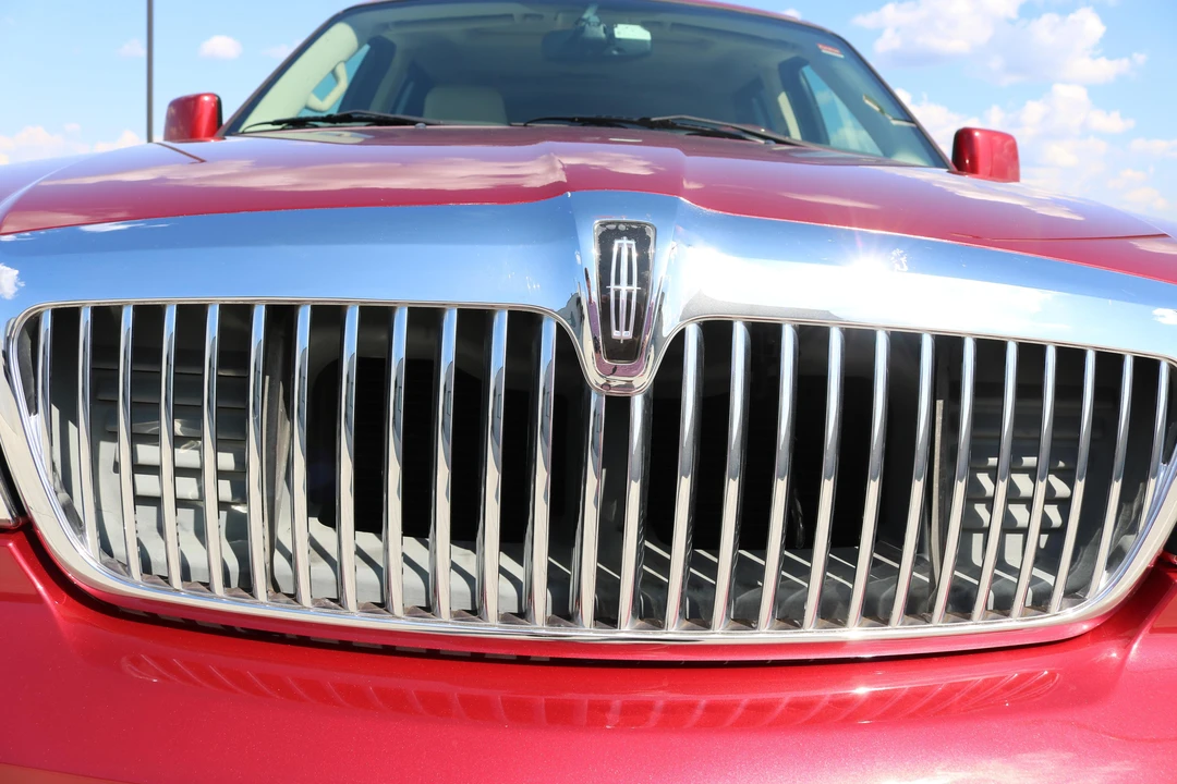 2004 Lincoln Aviator 1st Gen - Image 20 of 21
