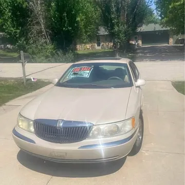2004 Lincoln Continental
