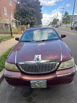 2004 Lincoln Continental Reserve Sedan 4D