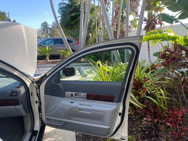 2004 Lincoln LS - Image 12 of 21