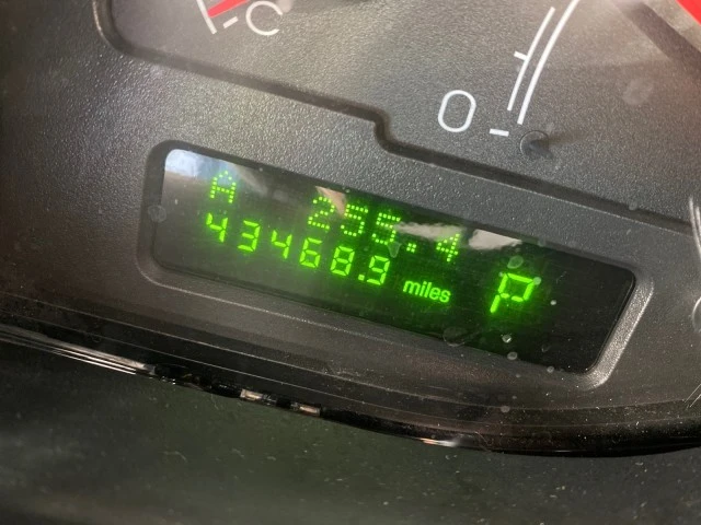 2004 Lincoln LS - Image 19 of 21