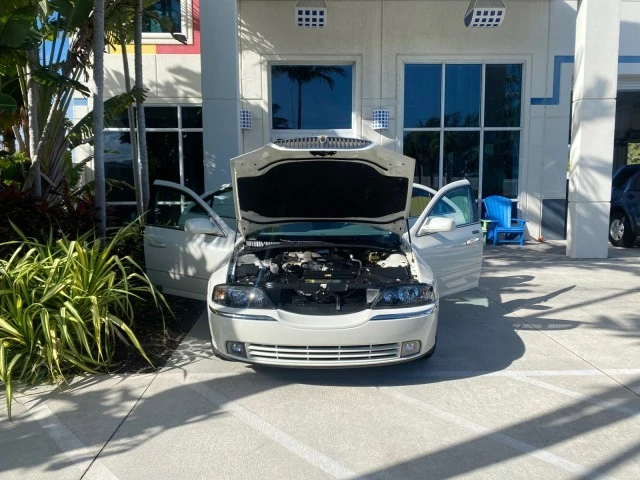 2004 Lincoln LS - Image 17 of 21