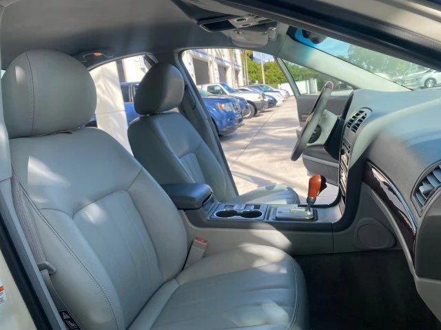 2004 Lincoln LS - Image 13 of 21