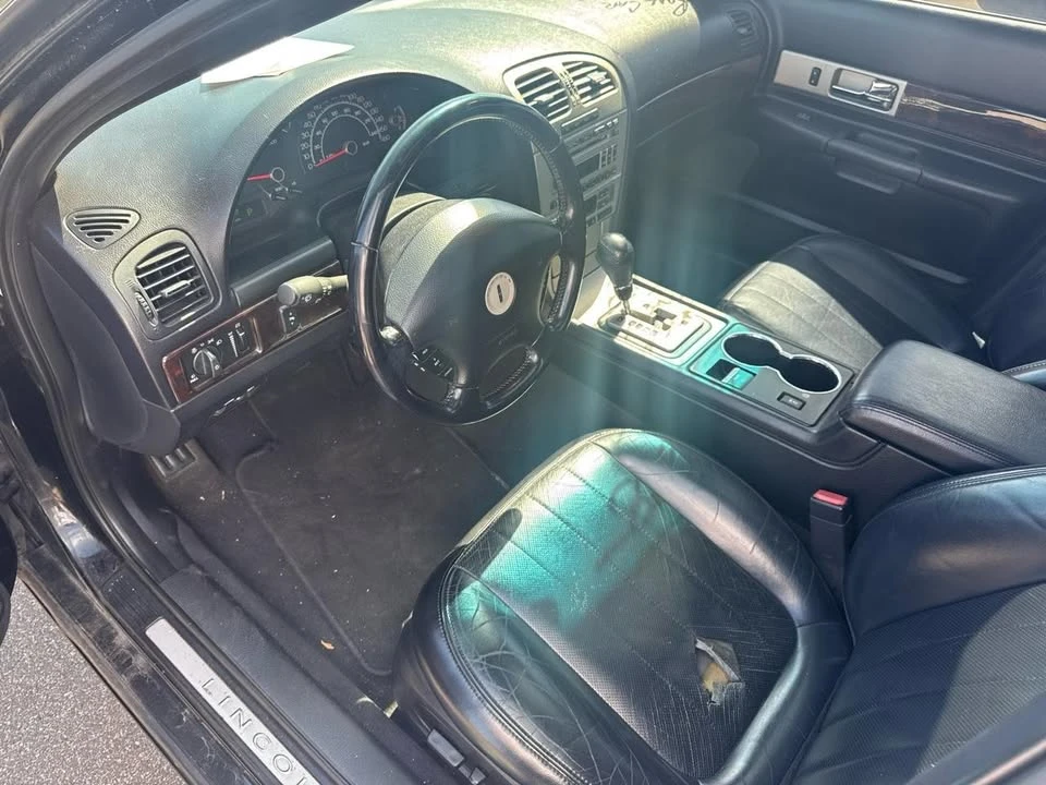 2004 Lincoln LS - Image 9 of 11