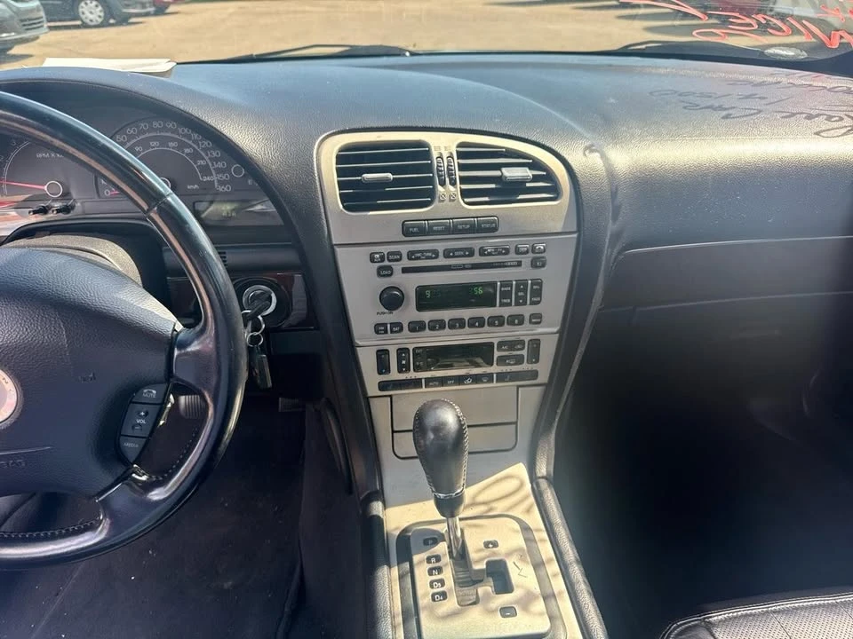 2004 Lincoln LS - Image 10 of 11