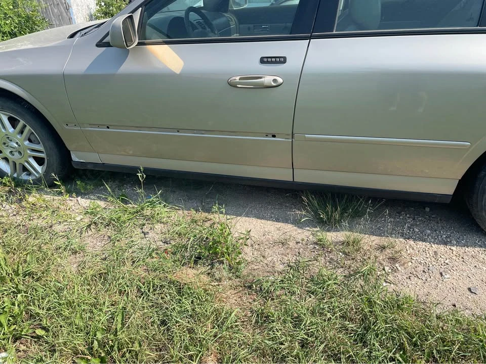 2004 Lincoln LS - Image 3 of 11