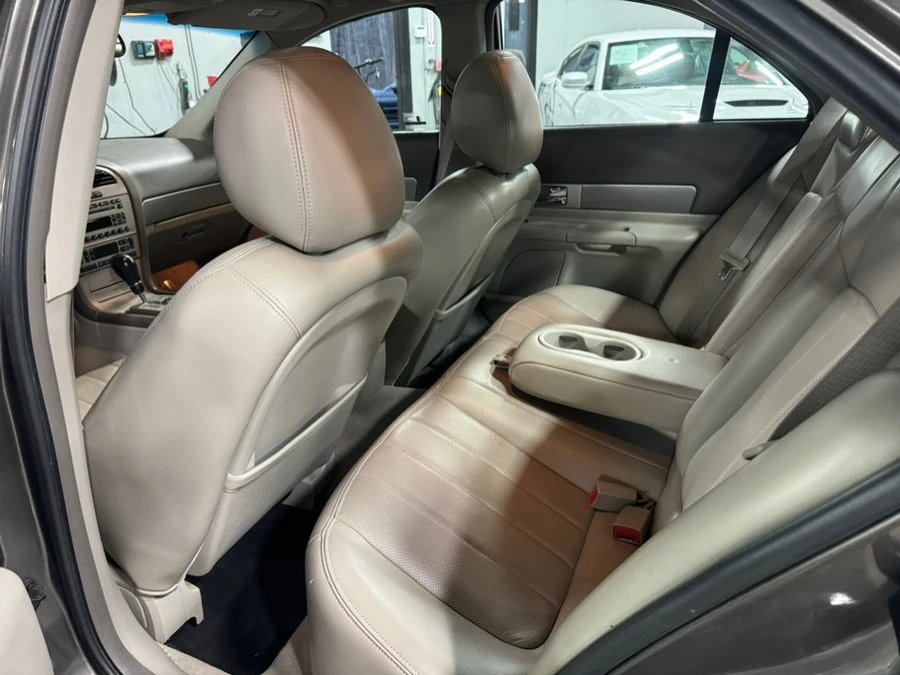 2004 Lincoln LS - Image 15 of 16