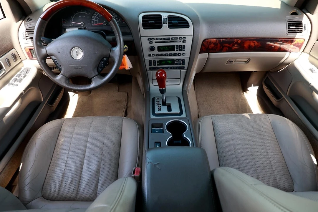 2004 Lincoln LS - Image 2 of 12