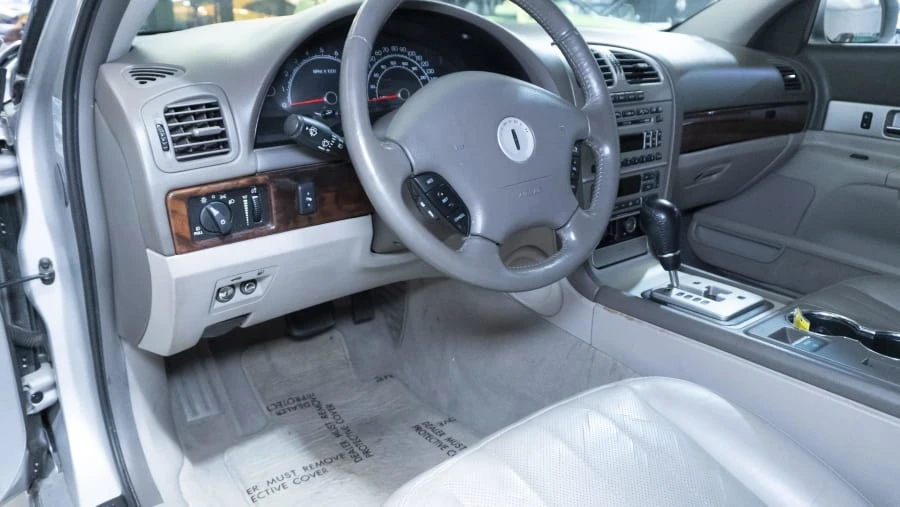 2004 Lincoln LS - Image 3 of 11
