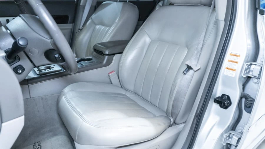 2004 Lincoln LS - Image 6 of 11