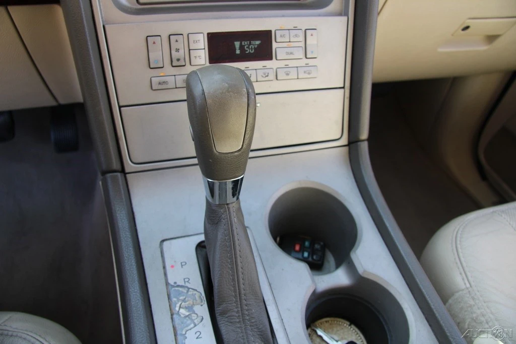 2004 Lincoln Navigator 2nd Gen - Image 20 of 21