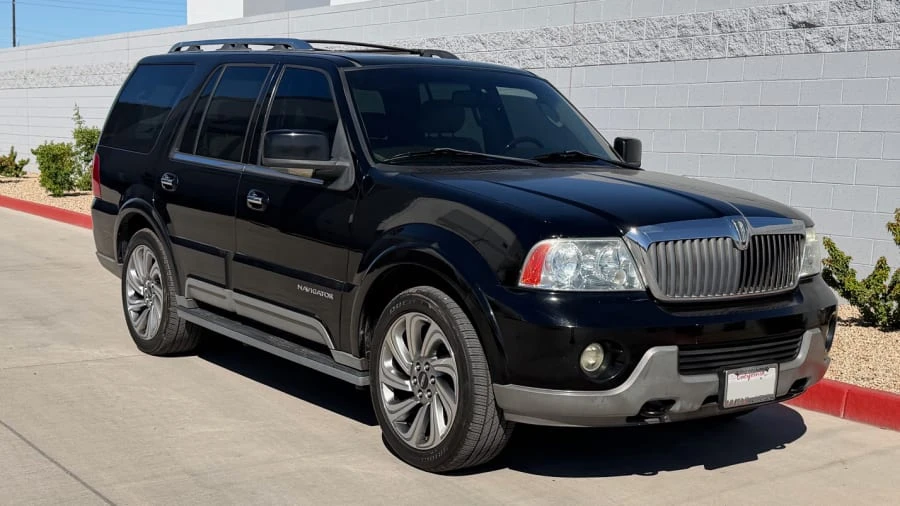 2004 Lincoln Navigator 2nd Gen - Image 6 of 17