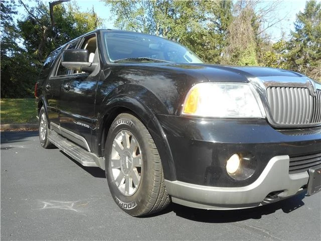 2004 Lincoln Navigator 2nd Gen - Image 12 of 12