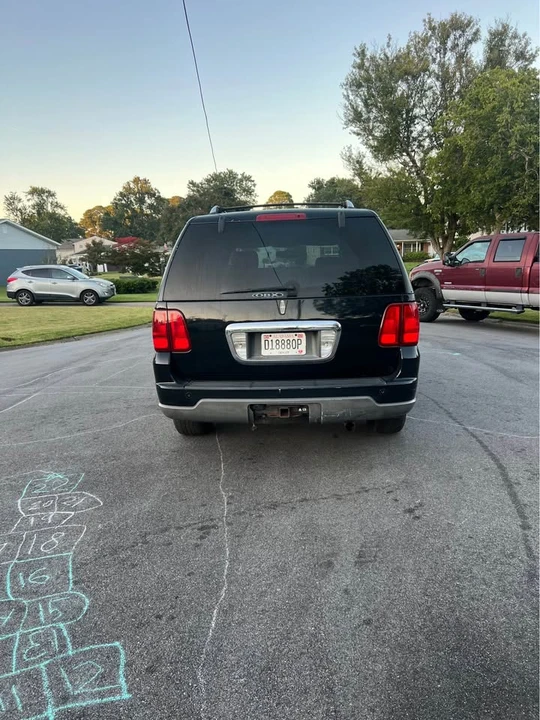 2004 Lincoln Navigator 2nd Gen - Image 6 of 17