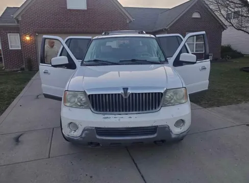 2004 Lincoln Navigator Sport Utility 4D