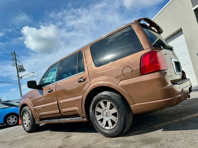 2004 Lincoln Navigator 2nd Gen - Image 4 of 21