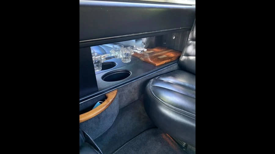 2004 Lincoln Town Car - Image 10 of 26