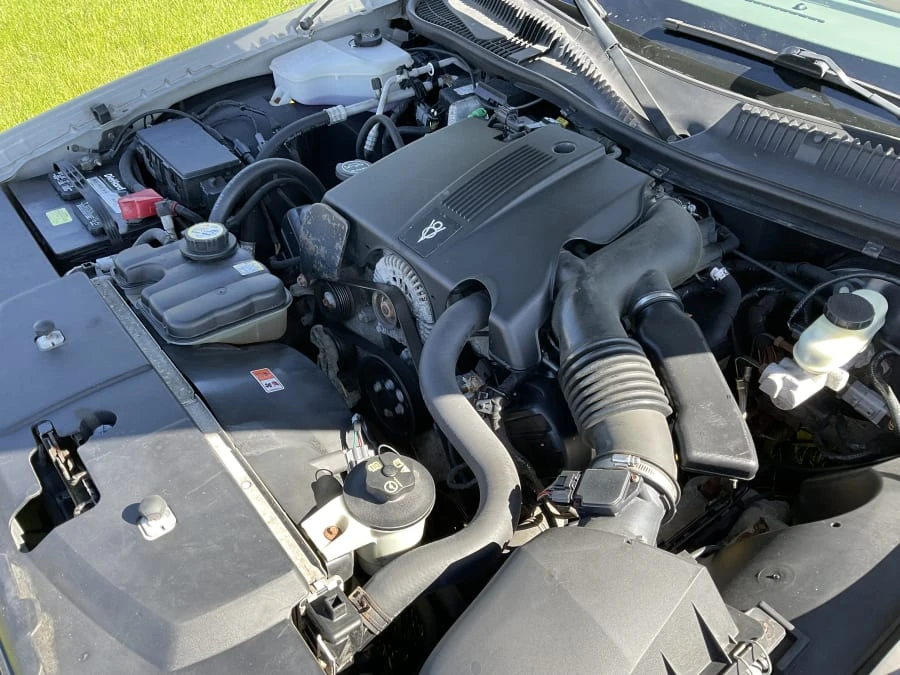 2004 Lincoln Town Car - Image 13 of 14