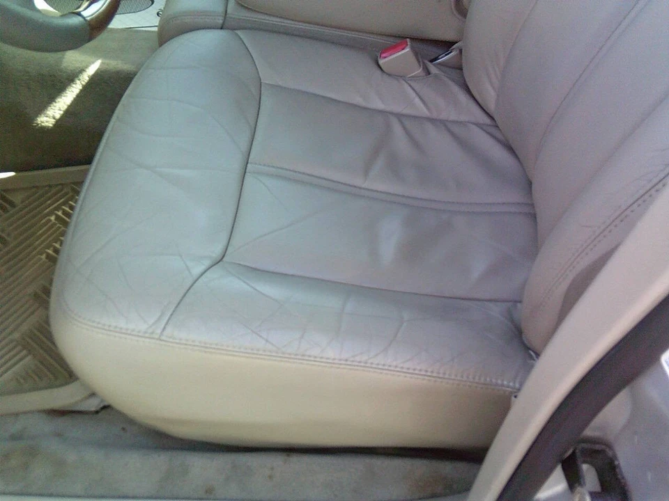 2004 Lincoln Town Car - Image 18 of 21