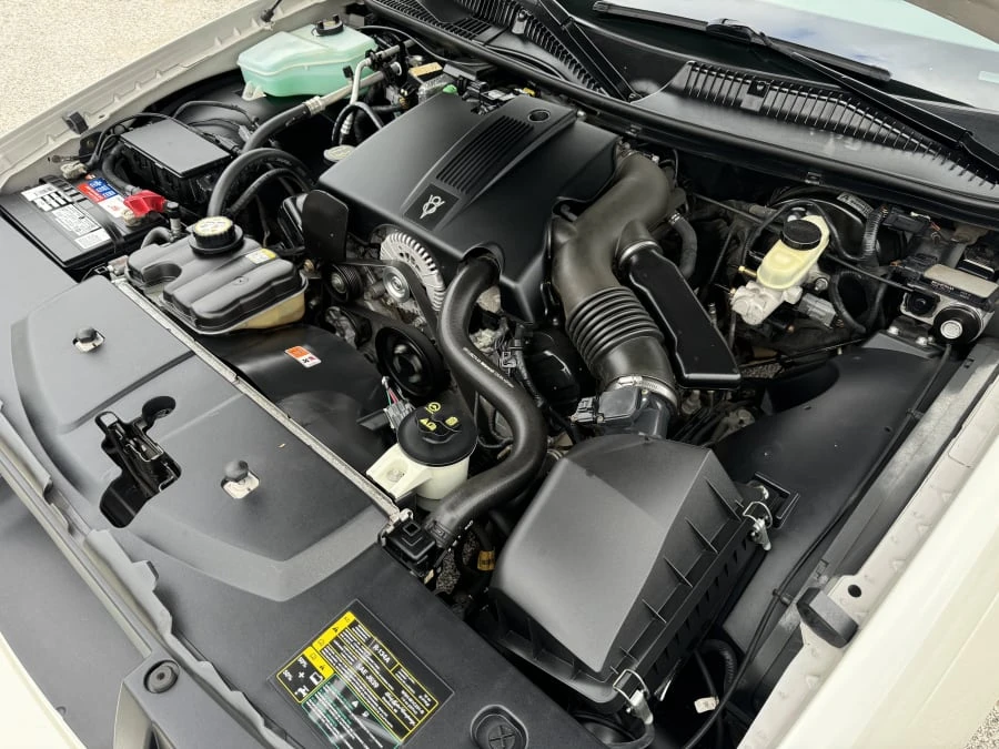 2004 Lincoln Town Car - Image 13 of 14